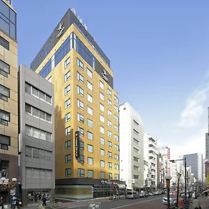 Candeo Shimbashi Otel